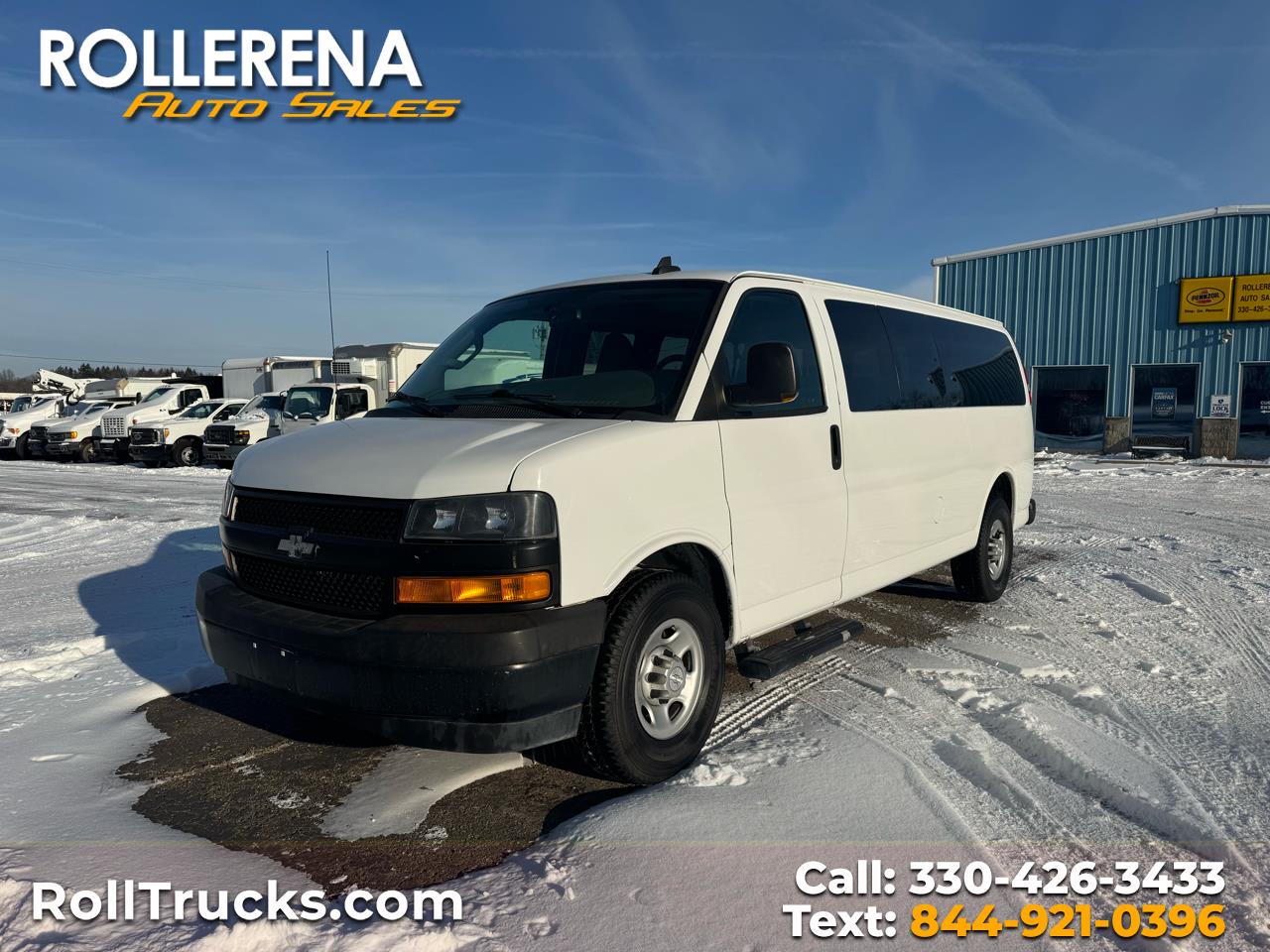 Chevrolet Express Passenger RWD 3500 155" LS 2019