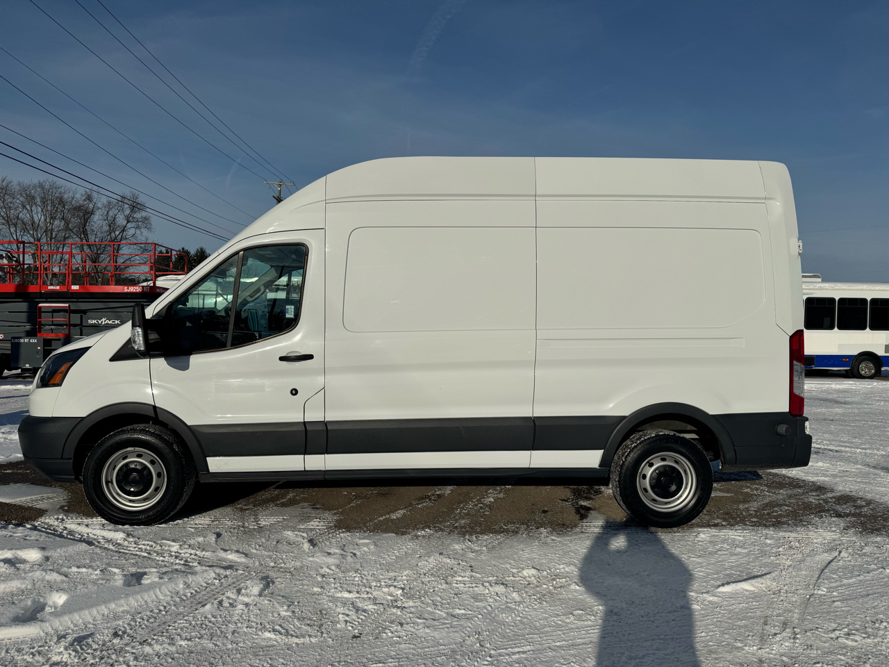 Ford Transit Van T-250 148" Hi Rf 9000 GVWR Sliding RH Dr 2017