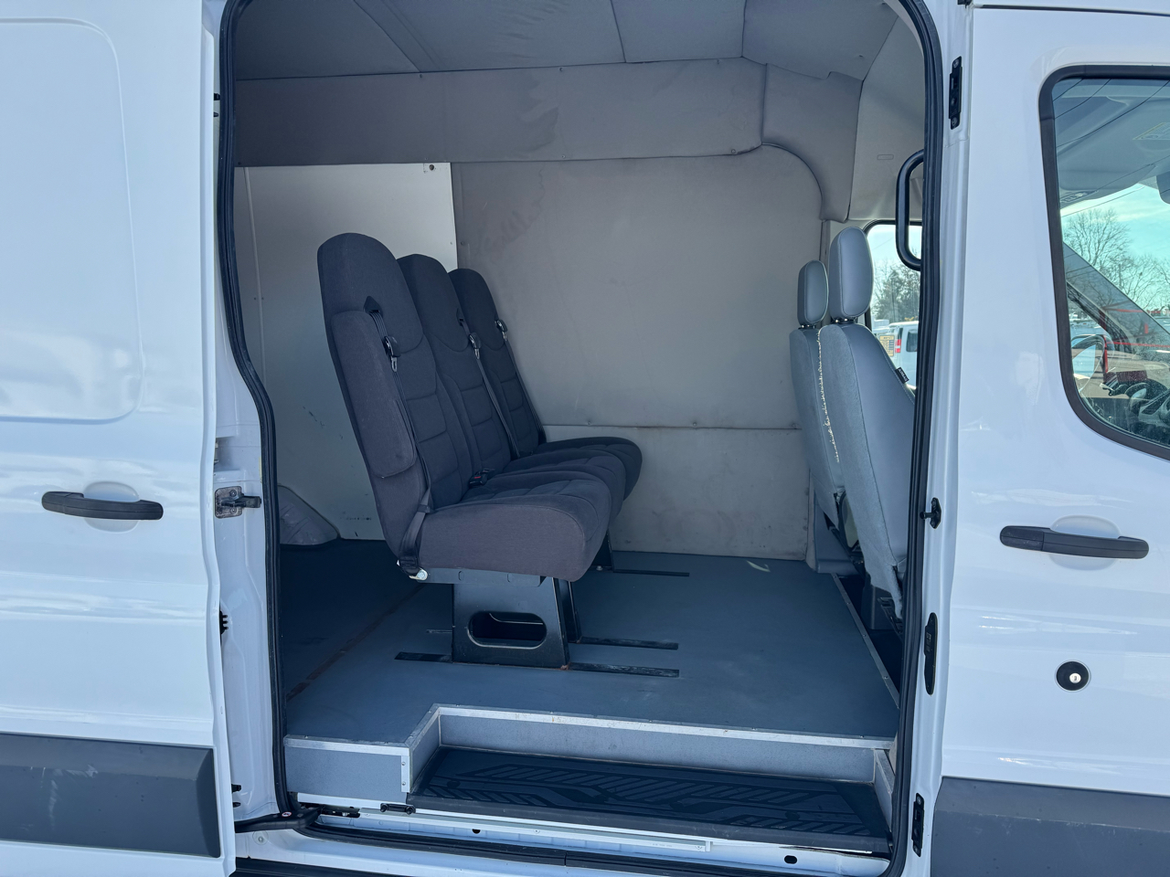 Ford Transit Van T-250 148" Hi Rf 9000 GVWR Sliding RH Dr 2017