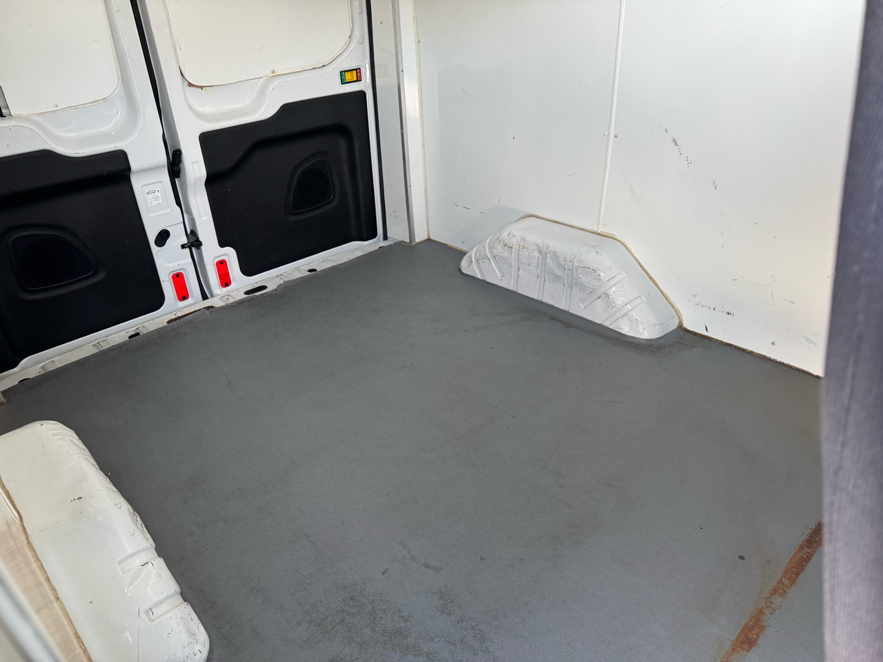 Ford Transit Van T-250 148" Hi Rf 9000 GVWR Sliding RH Dr 2017