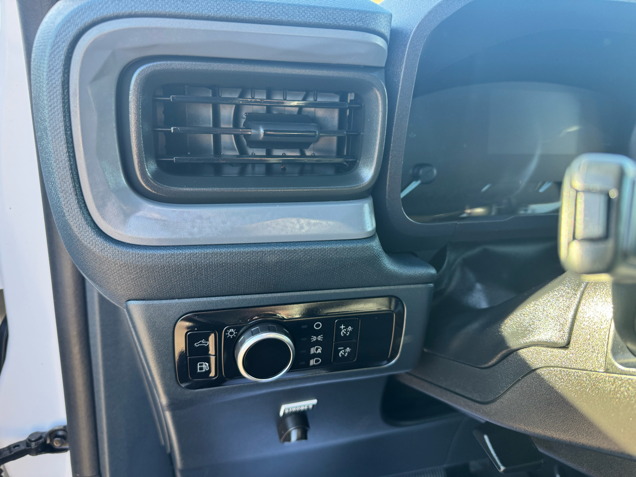 Ford Maverick XL FWD SuperCrew 2024