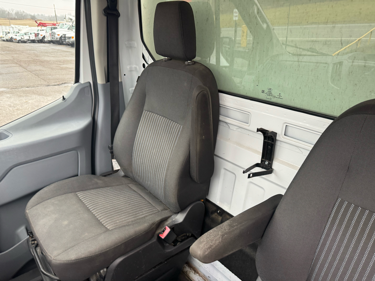 Ford Transit Chassis T-350 DRW 156" WB 9950 GVWR 2019