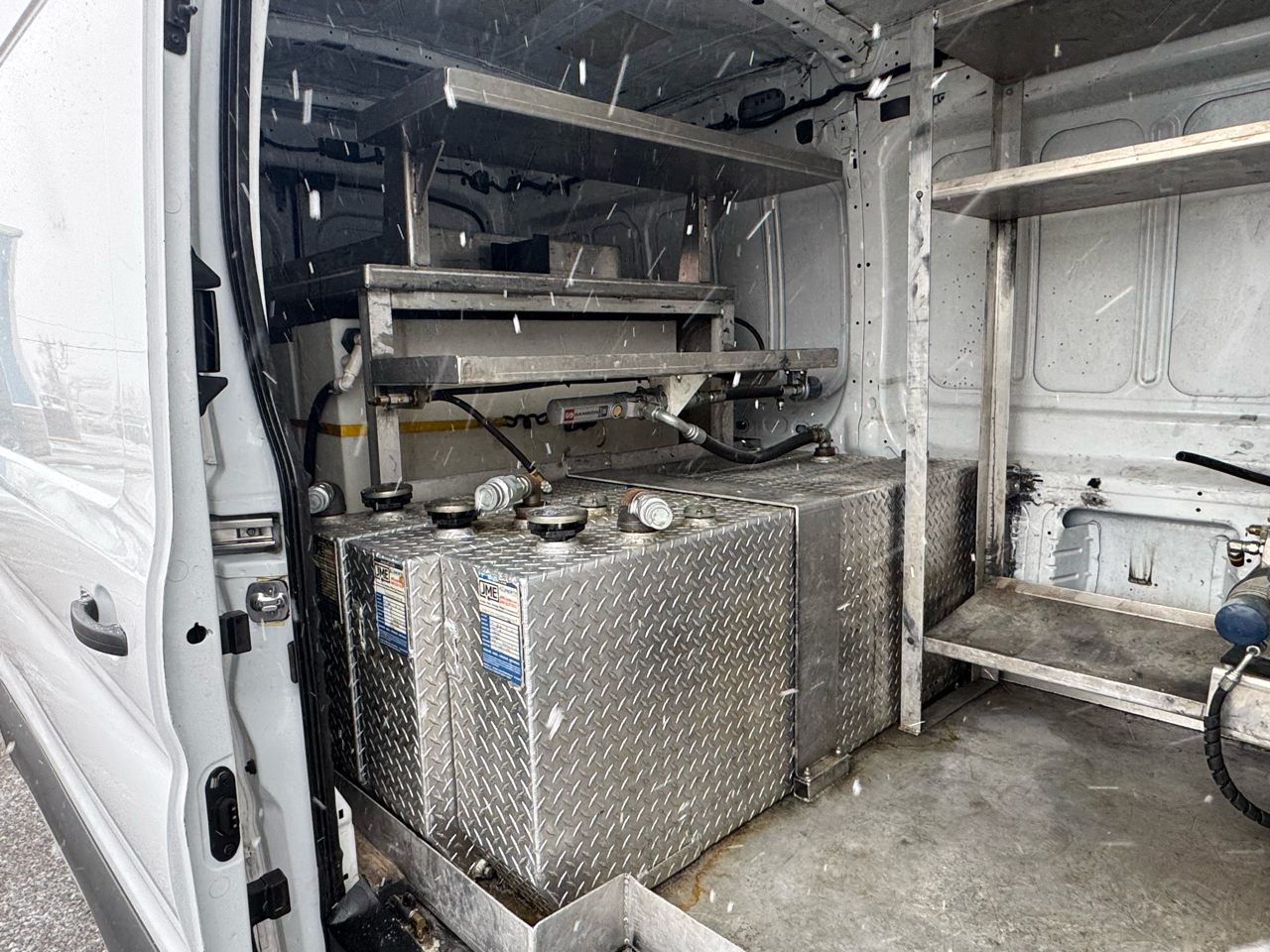 Ford Transit Cargo Van T-250 130" Med Rf 9070 GVWR RWD 2021