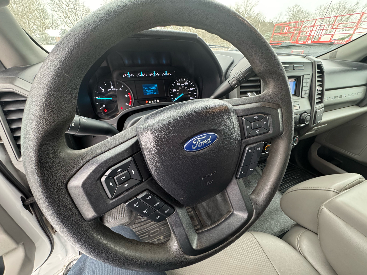 Ford Super Duty F-450 DRW XLT 2WD Reg Cab 145" WB 60" CA 2020