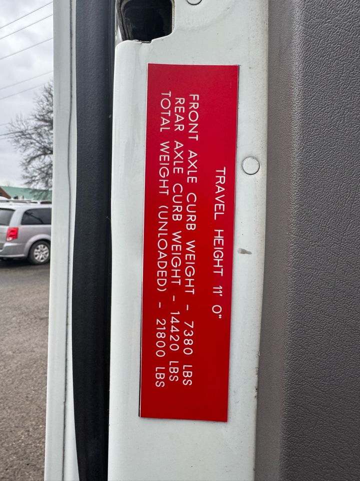 Freightliner M2 106  2012