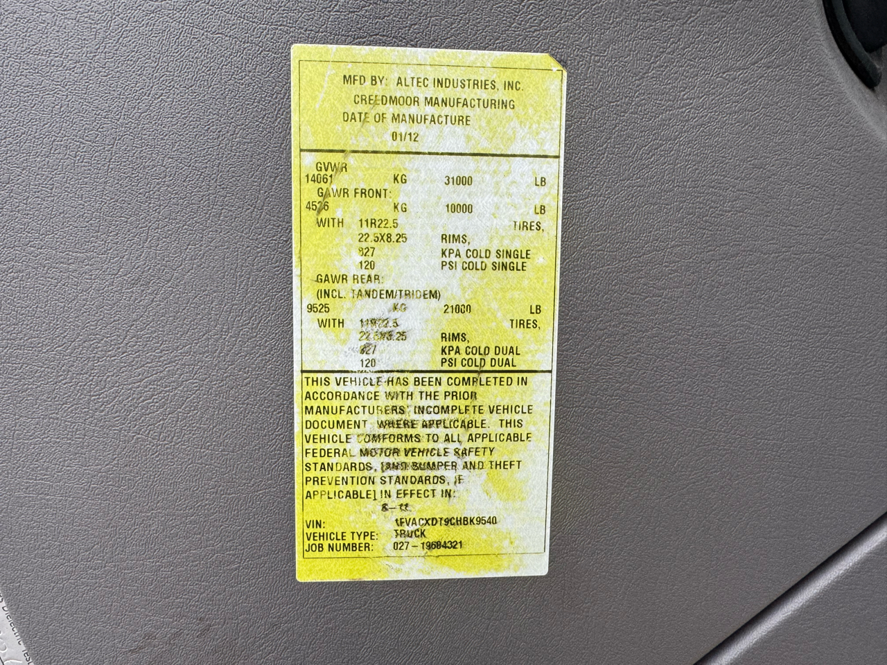 Freightliner M2 106  2012