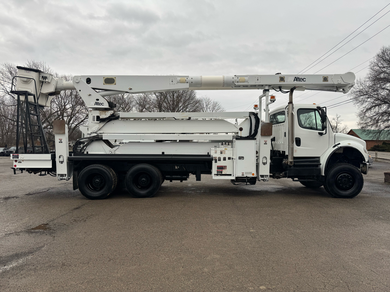 Freightliner M2 106  2014