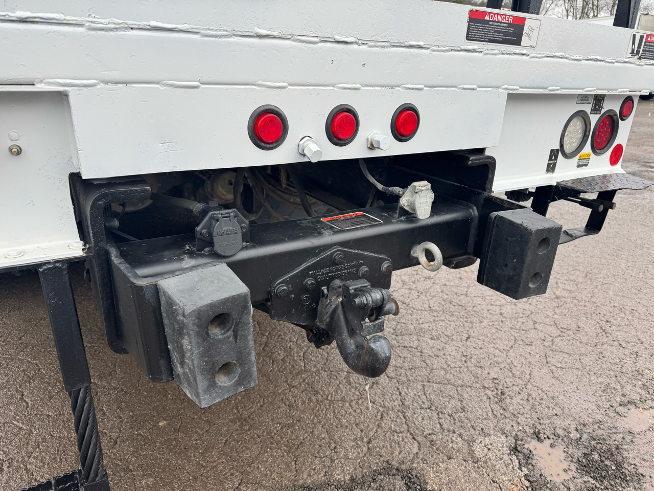 Freightliner M2 106  2014