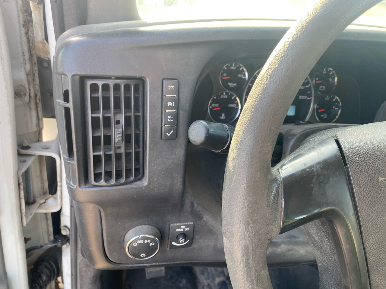 Chevrolet Express Cargo Van RWD 2500 155" 2018