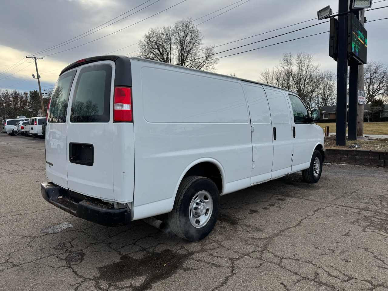 Chevrolet Express Cargo Van RWD 2500 155" 2018