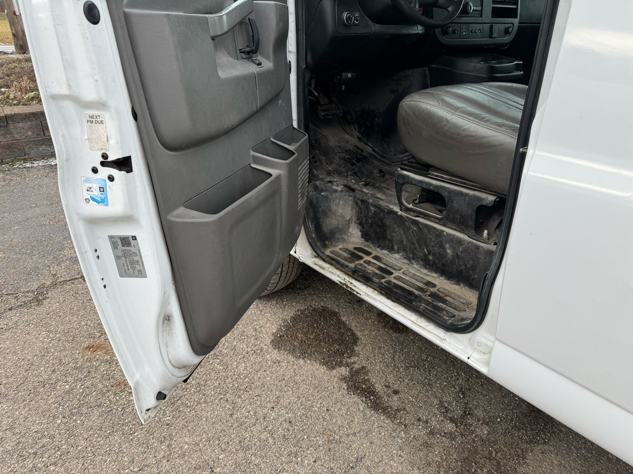 Chevrolet Express Cargo Van RWD 2500 155" 2018