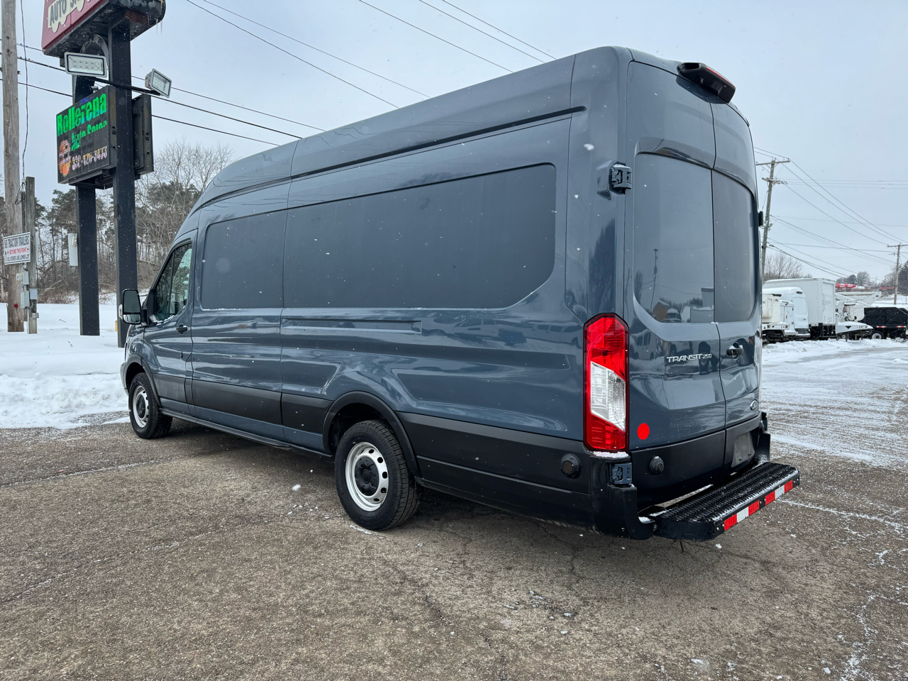 Ford Transit Van T-250 148" EL Hi Rf 9000 GVWR Sliding RH Dr 2019