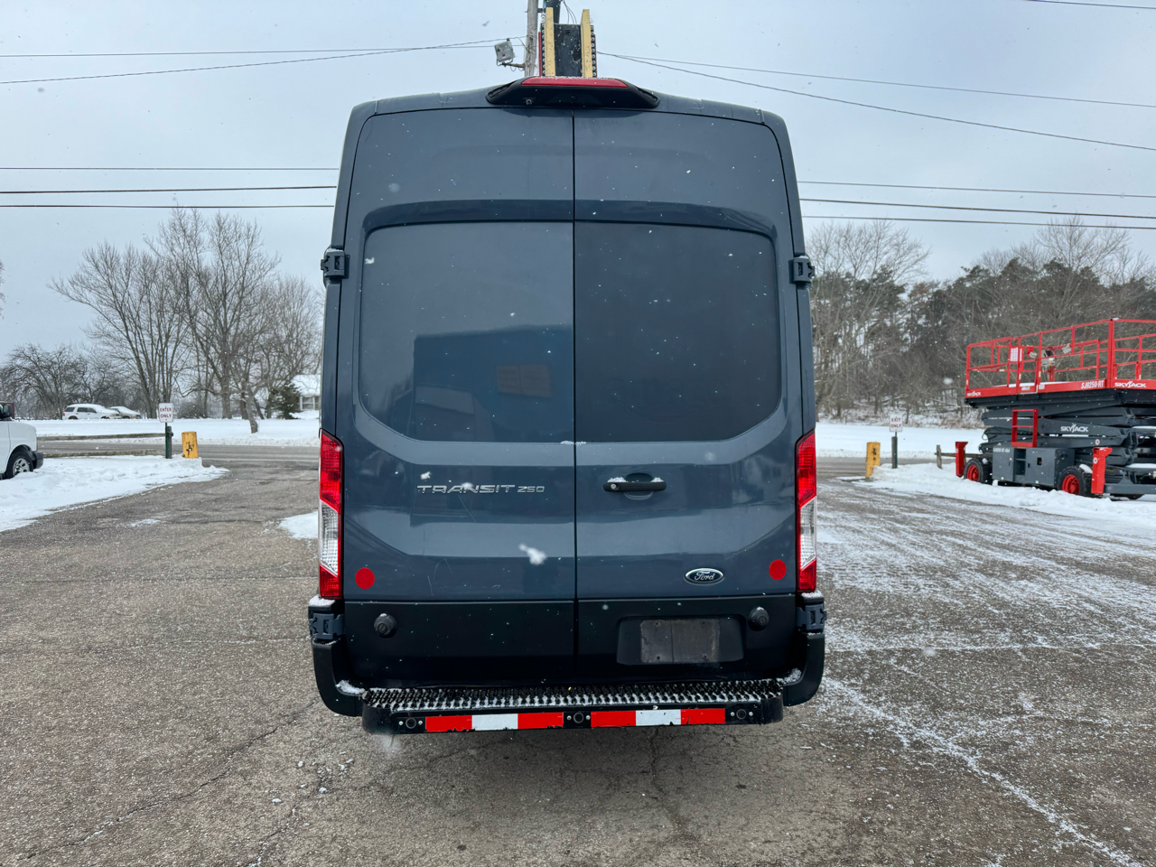 Ford Transit Van T-250 148" EL Hi Rf 9000 GVWR Sliding RH Dr 2019