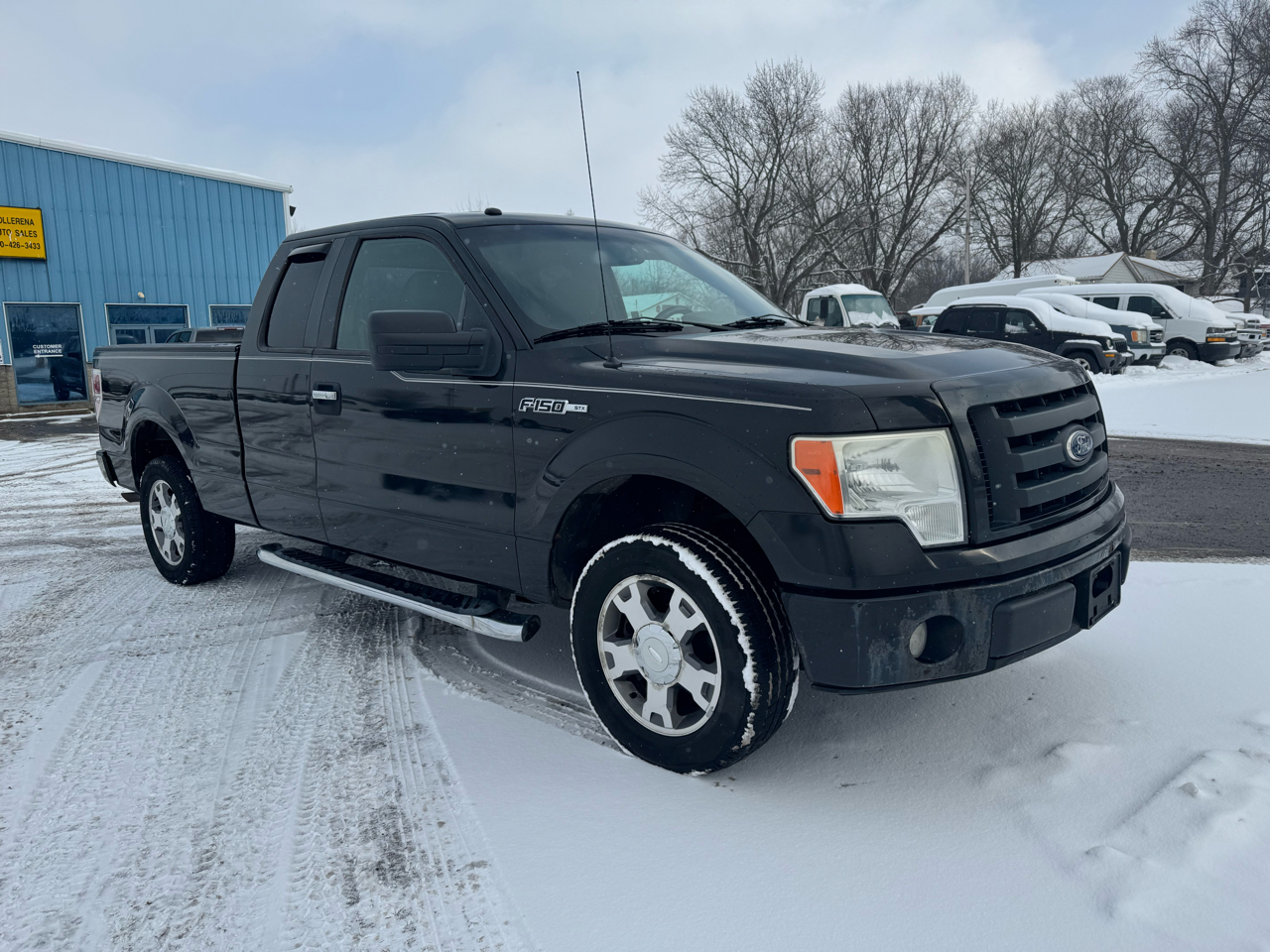 Ford F-150 2WD SuperCab 145" STX 2010
