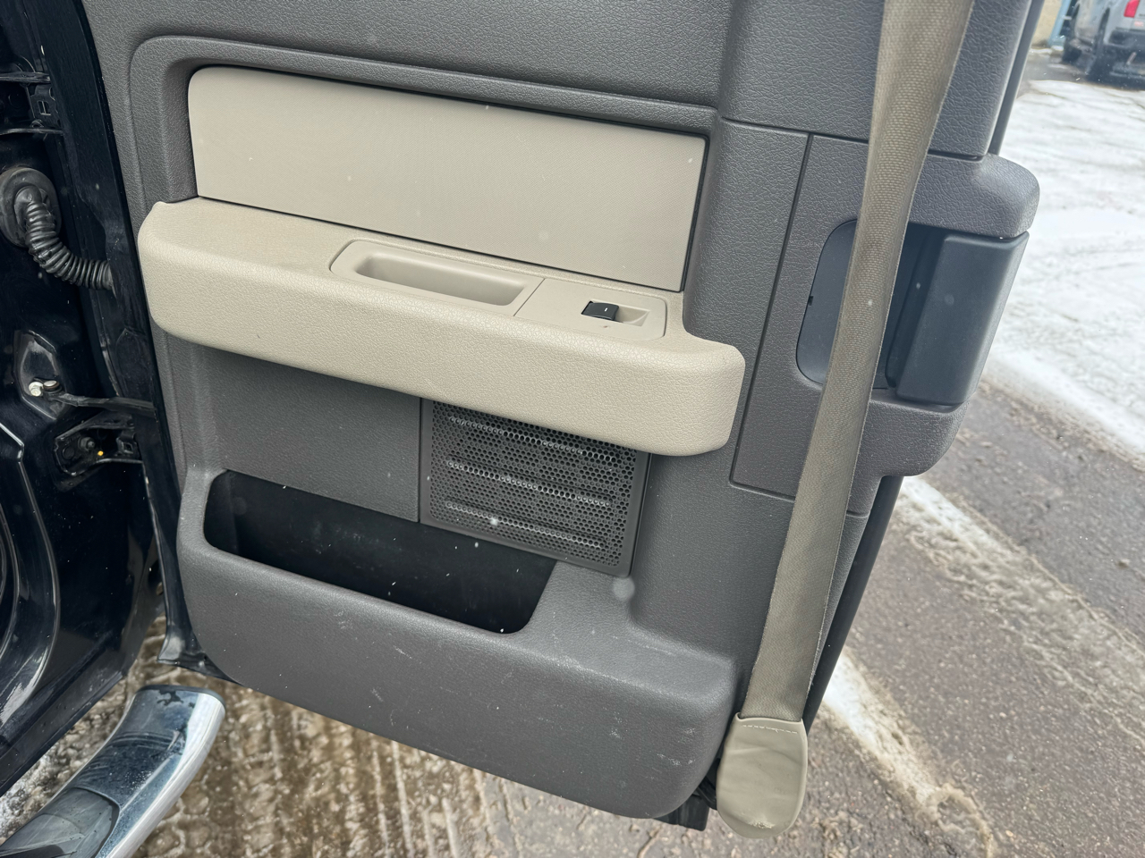 Ford F-150 2WD SuperCab 145" STX 2010