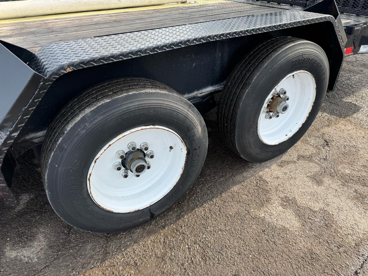 Load Trail Unknown  2016