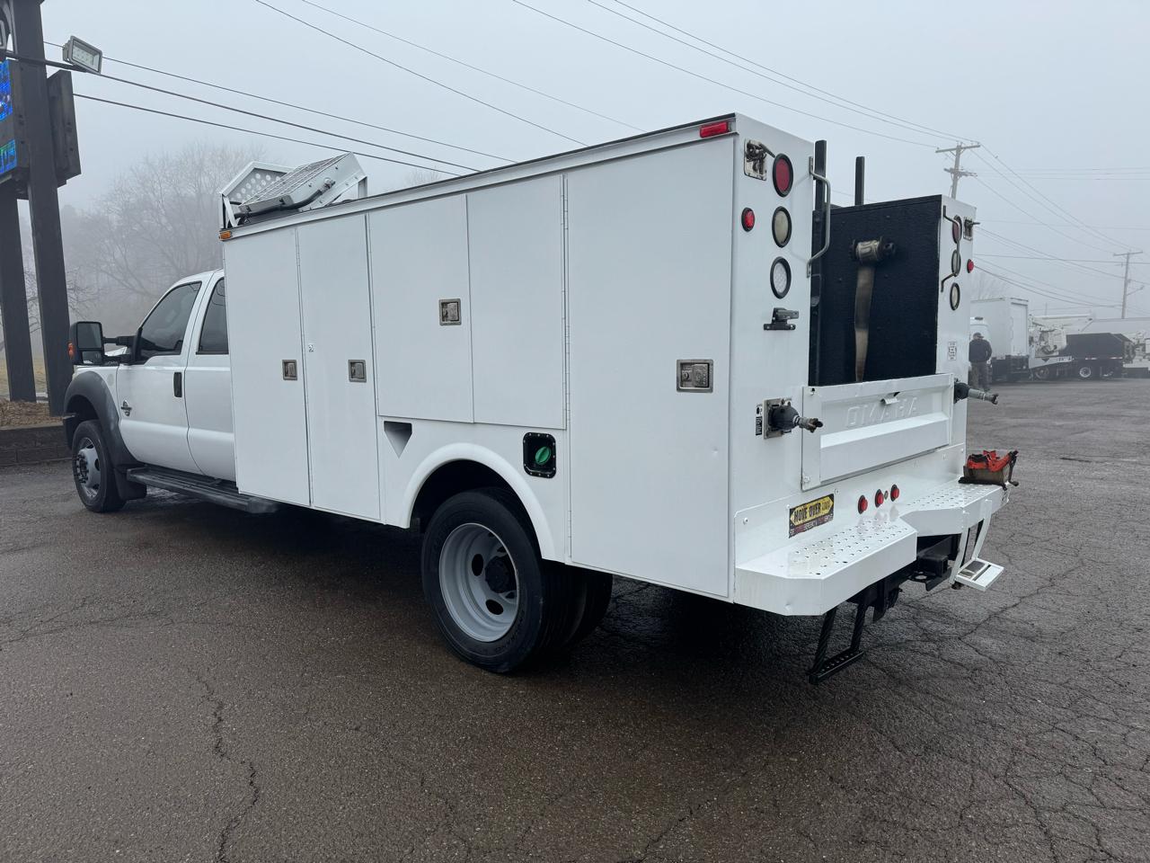 Ford Super Duty F-450 DRW  2011