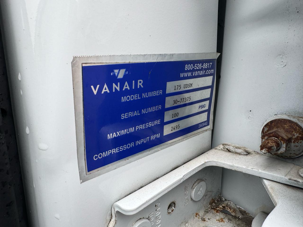 Ford Super Duty F-450 DRW  2011