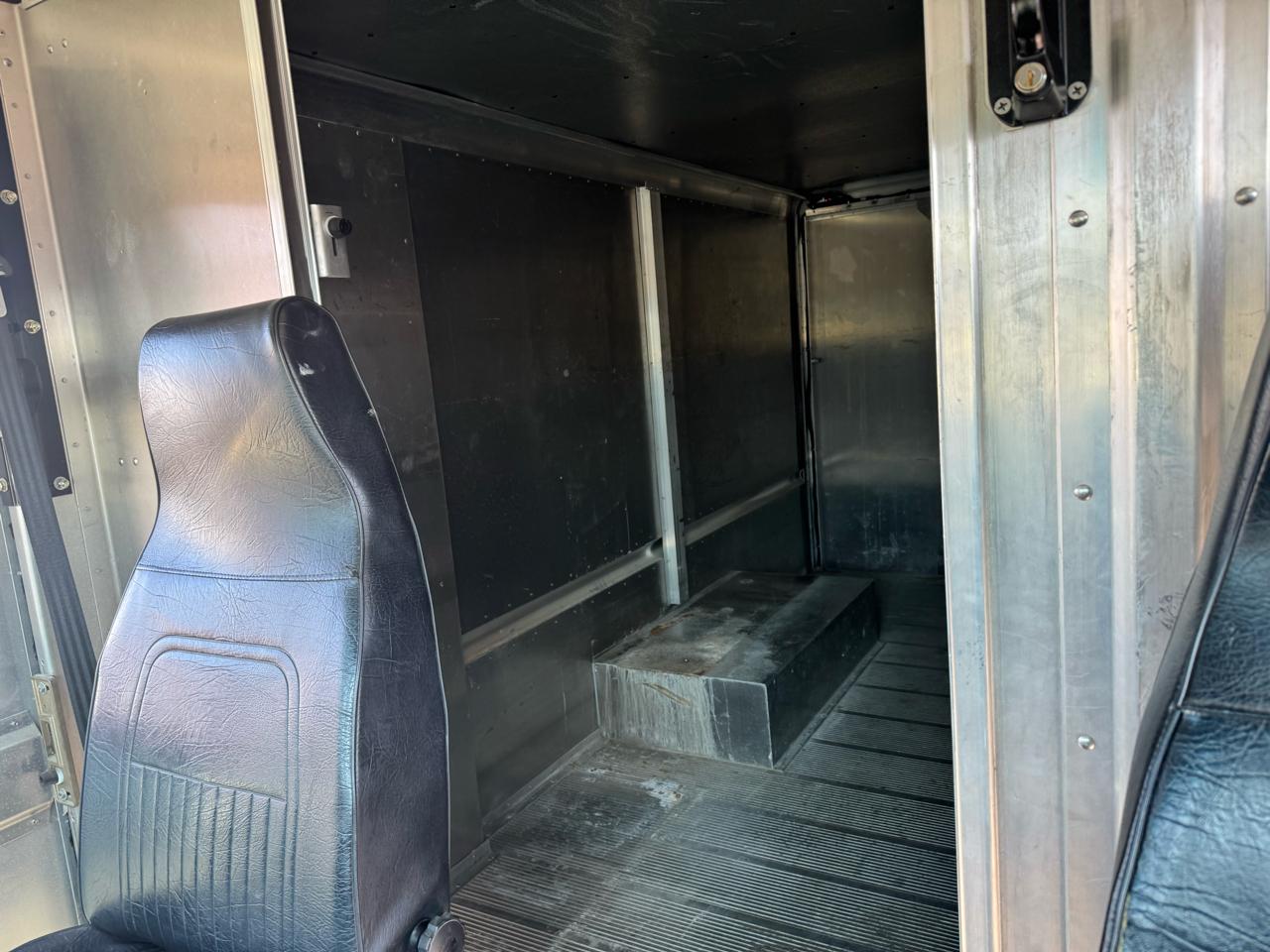 Ford Econoline Commercial Chassis E-350 Stripped Chassis 158" 2016