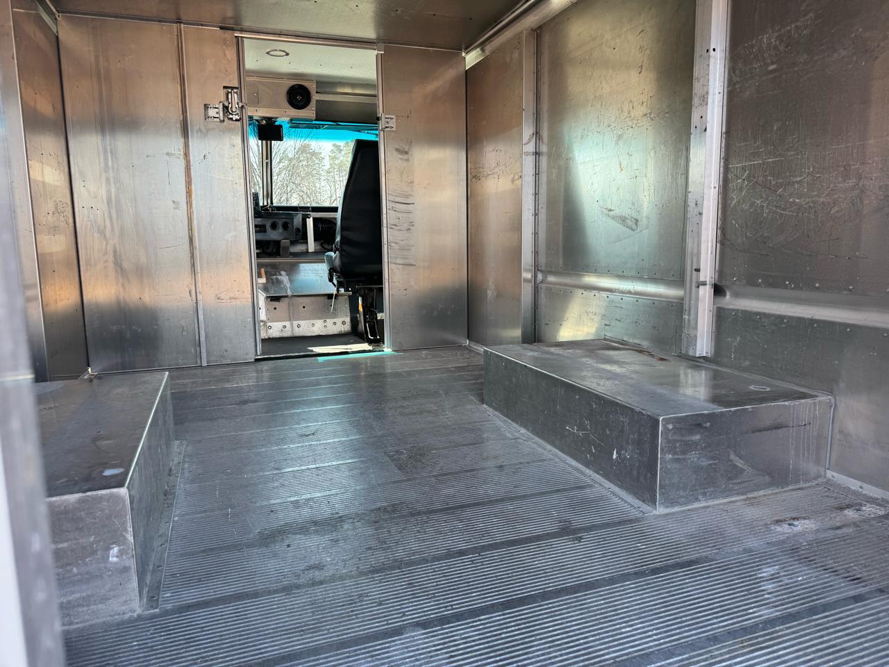 Ford Econoline Commercial Chassis E-350 Stripped Chassis 158" 2016