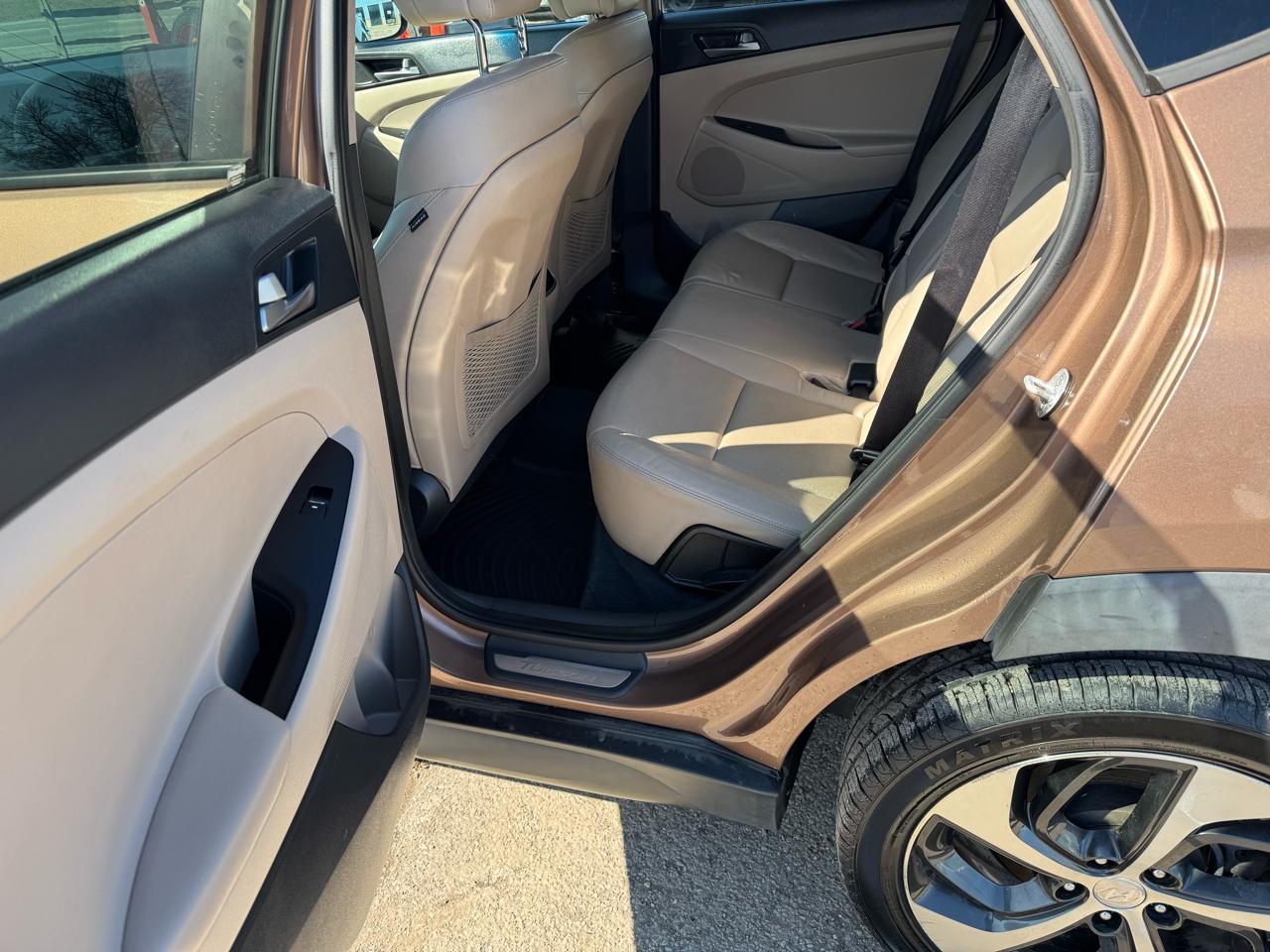 Hyundai Tucson AWD 4dr Limited 2016