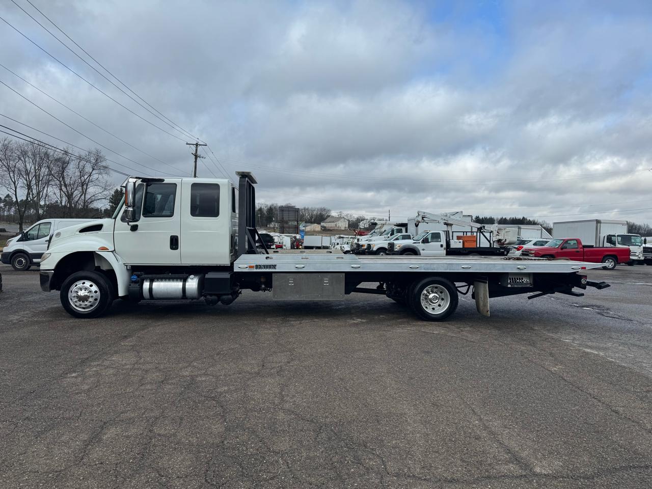 International 4300  2015