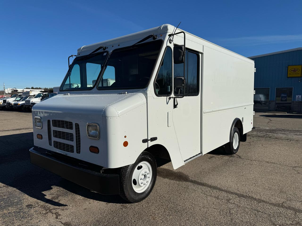 Ford Econoline Commercial Chassis E-350 Stripped Chassis 158" 2016