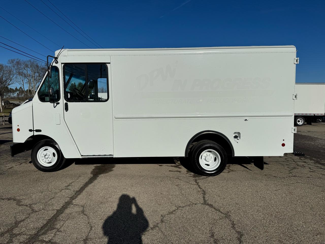 Ford Econoline Commercial Chassis E-350 Stripped Chassis 158" 2016