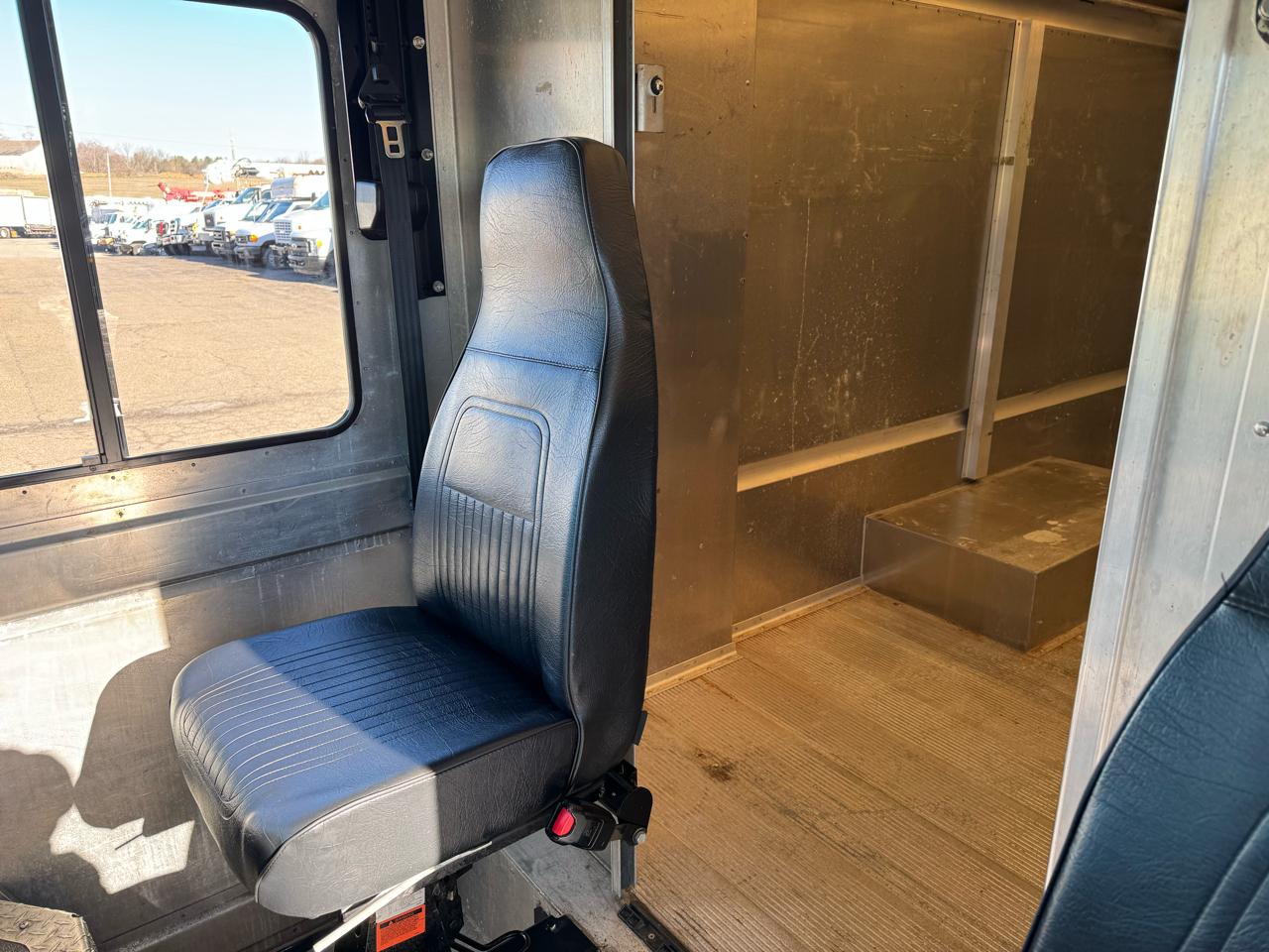 Ford Econoline Commercial Chassis E-350 Stripped Chassis 158" 2016