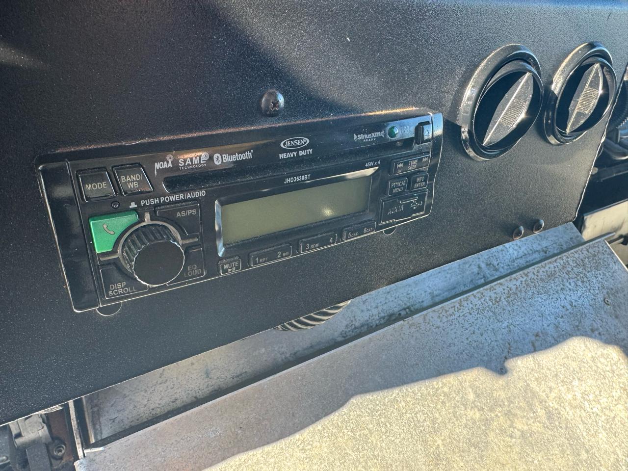 Ford Econoline Commercial Chassis E-350 Stripped Chassis 158" 2016