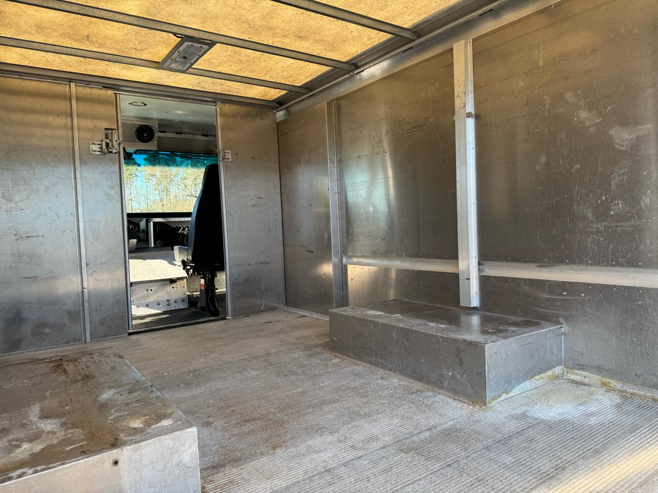 Ford Econoline Commercial Chassis E-350 Stripped Chassis 158" 2016