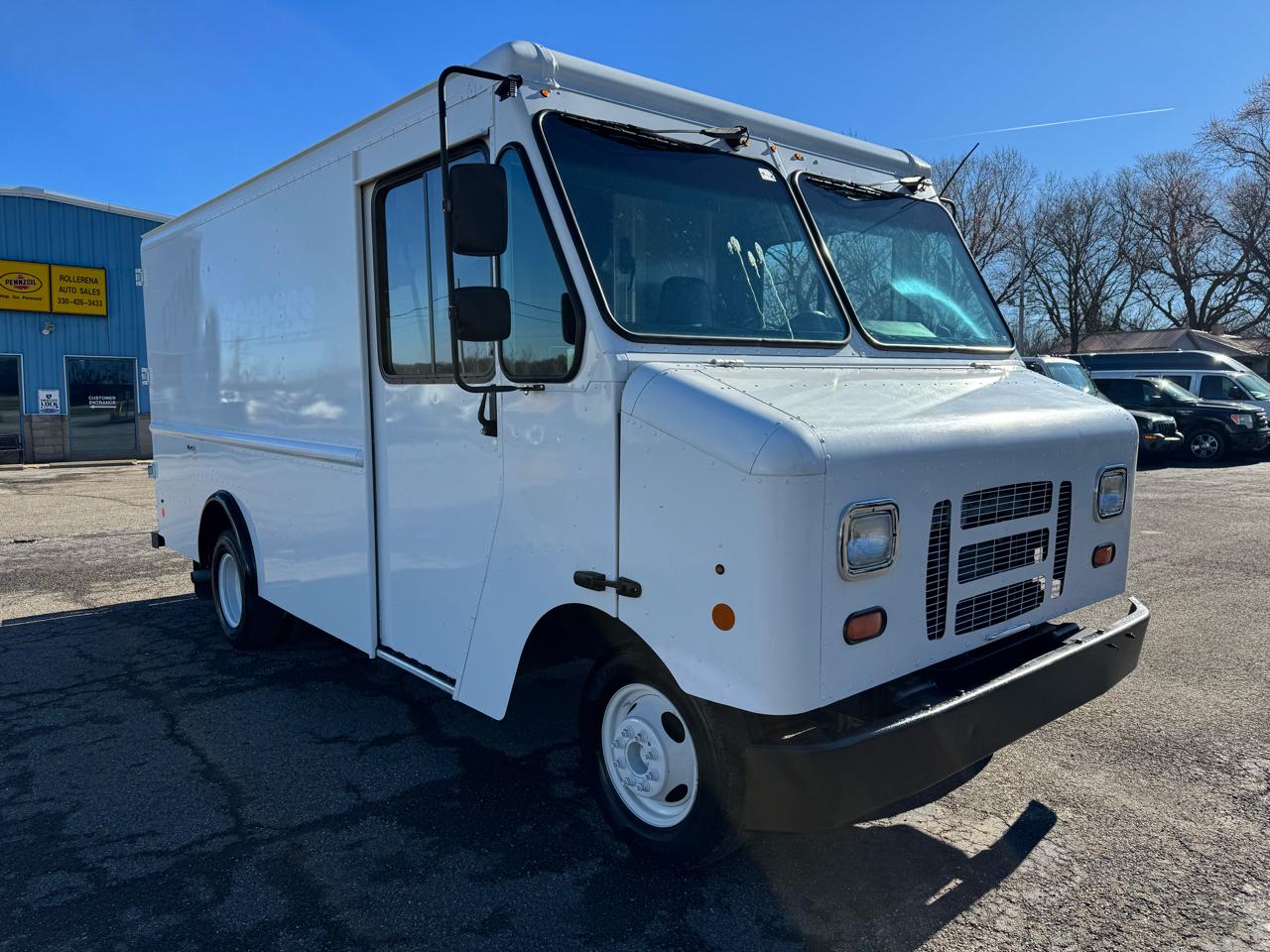 Ford Econoline Commercial Chassis E-350 Stripped Chassis 138" 2014