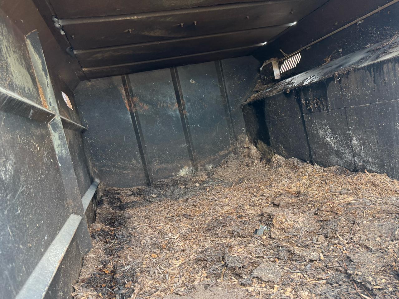 Freightliner M2 106  2012