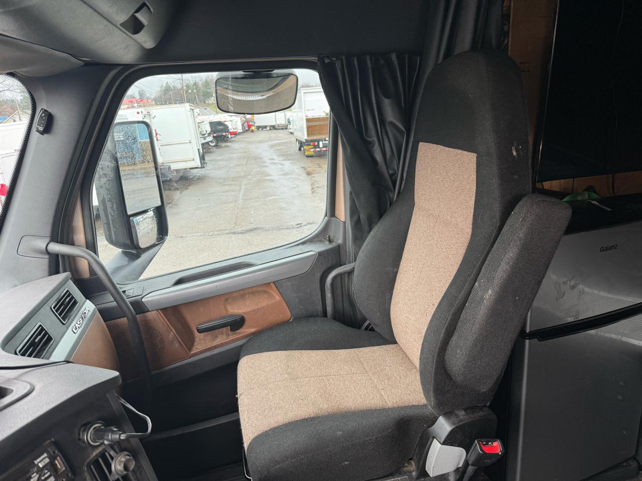 Freightliner Cascadia  2019