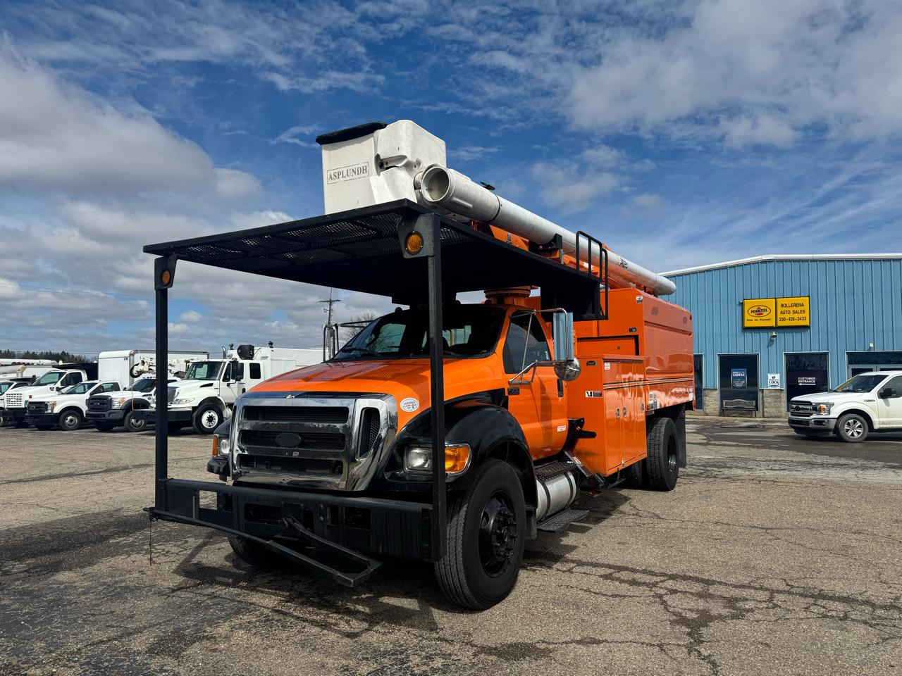 Ford Super Duty F-750 Straight Frame Reg Cab XLT 2013