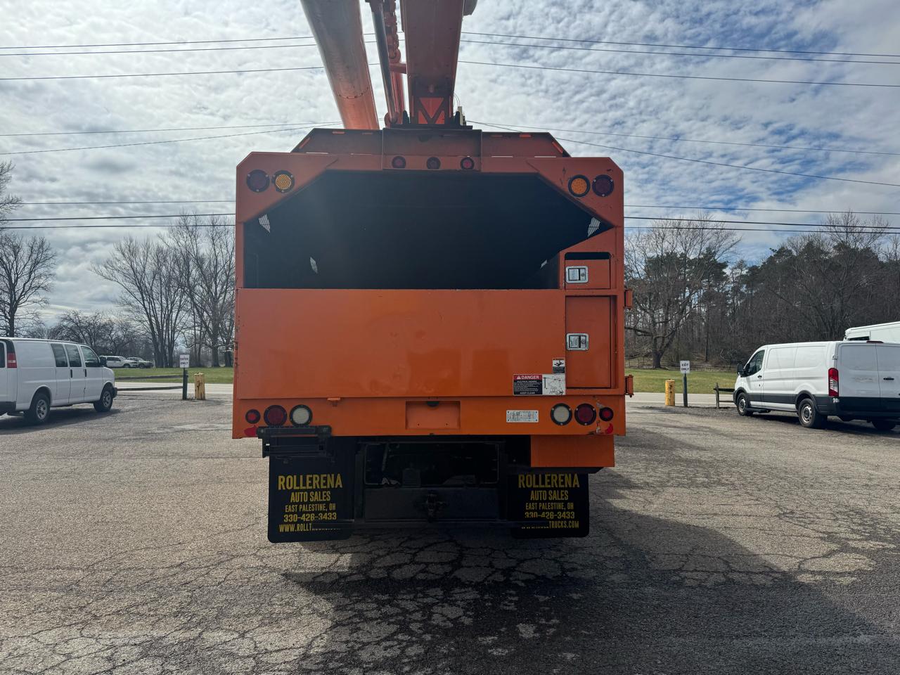 Ford Super Duty F-750 Straight Frame Reg Cab XLT 2013