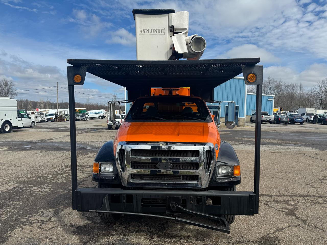 Ford Super Duty F-750 Straight Frame Reg Cab XLT 2013