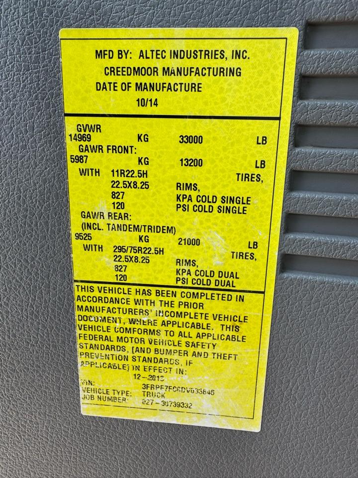 Ford Super Duty F-750 Straight Frame Reg Cab XLT 2013