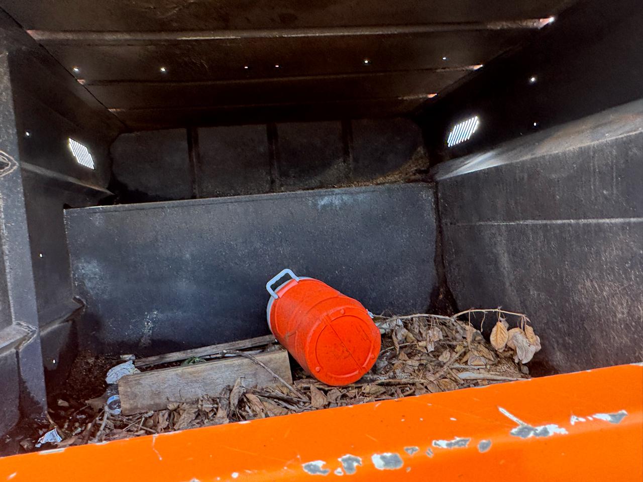 Ford Super Duty F-750 Straight Frame Reg Cab XLT 2013