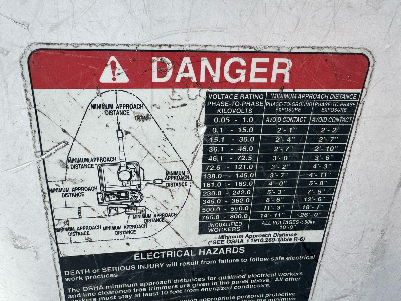 Ford Super Duty F-750 Straight Frame Reg Cab XLT 2013