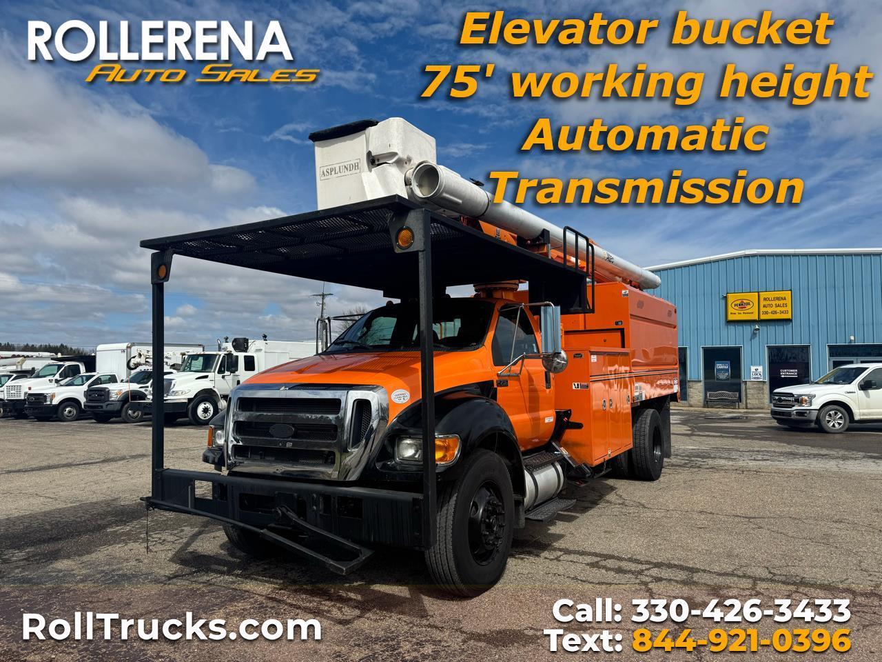 2013 Ford Super Duty F-750 Straight Frame Reg Cab XLT