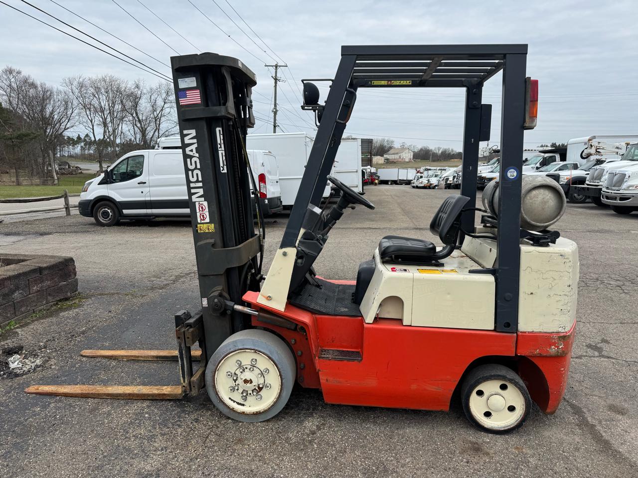 Nissan Forklift  2001
