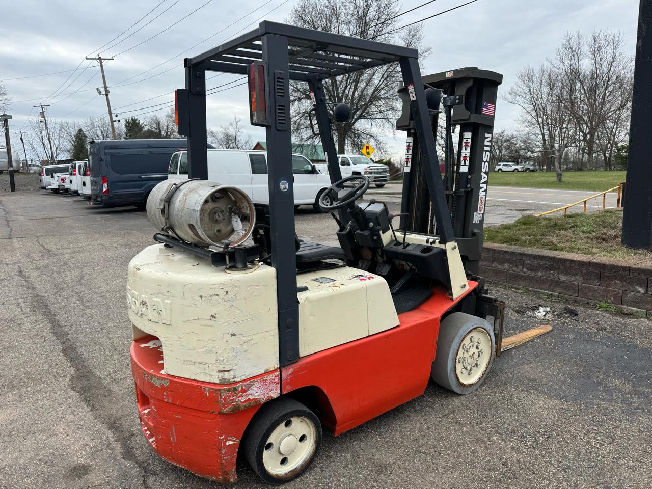 Nissan Forklift  2001
