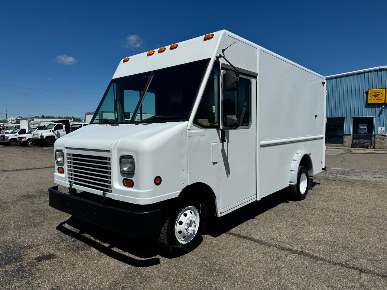 Ford Econoline Commercial Chassis  2012