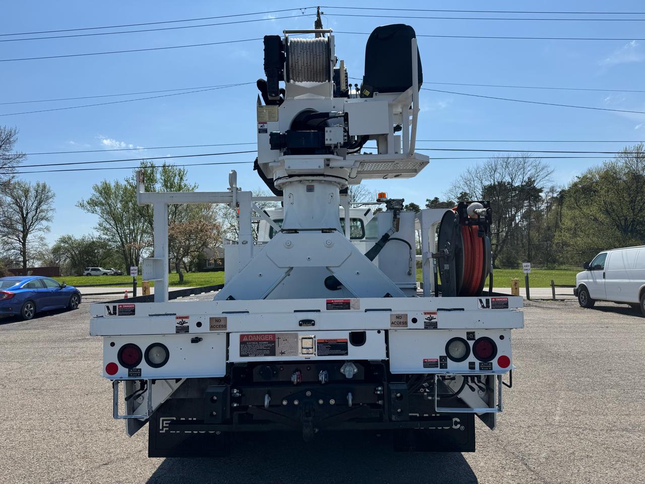 Freightliner M2 106  2019