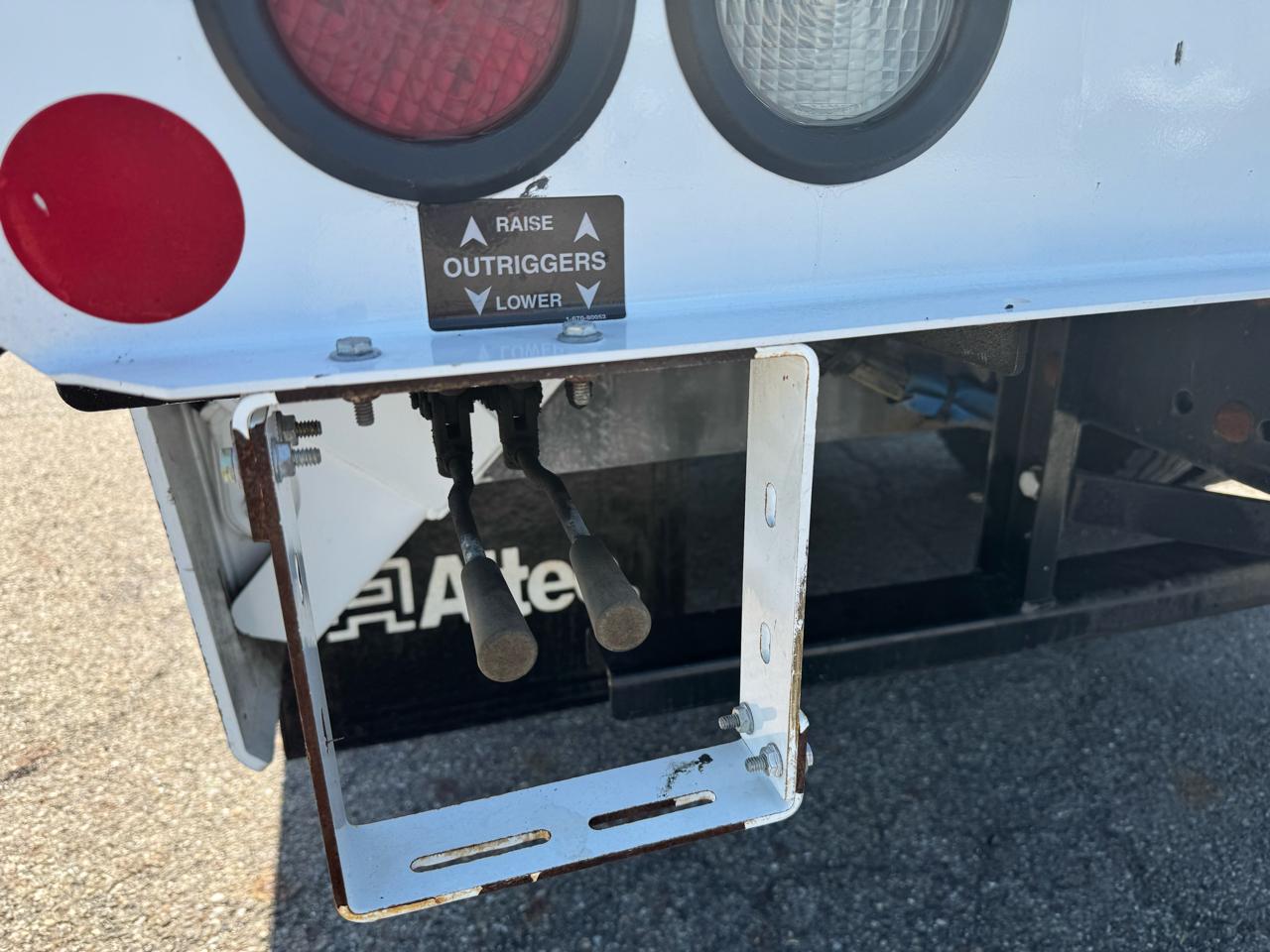 Freightliner M2 106  2019