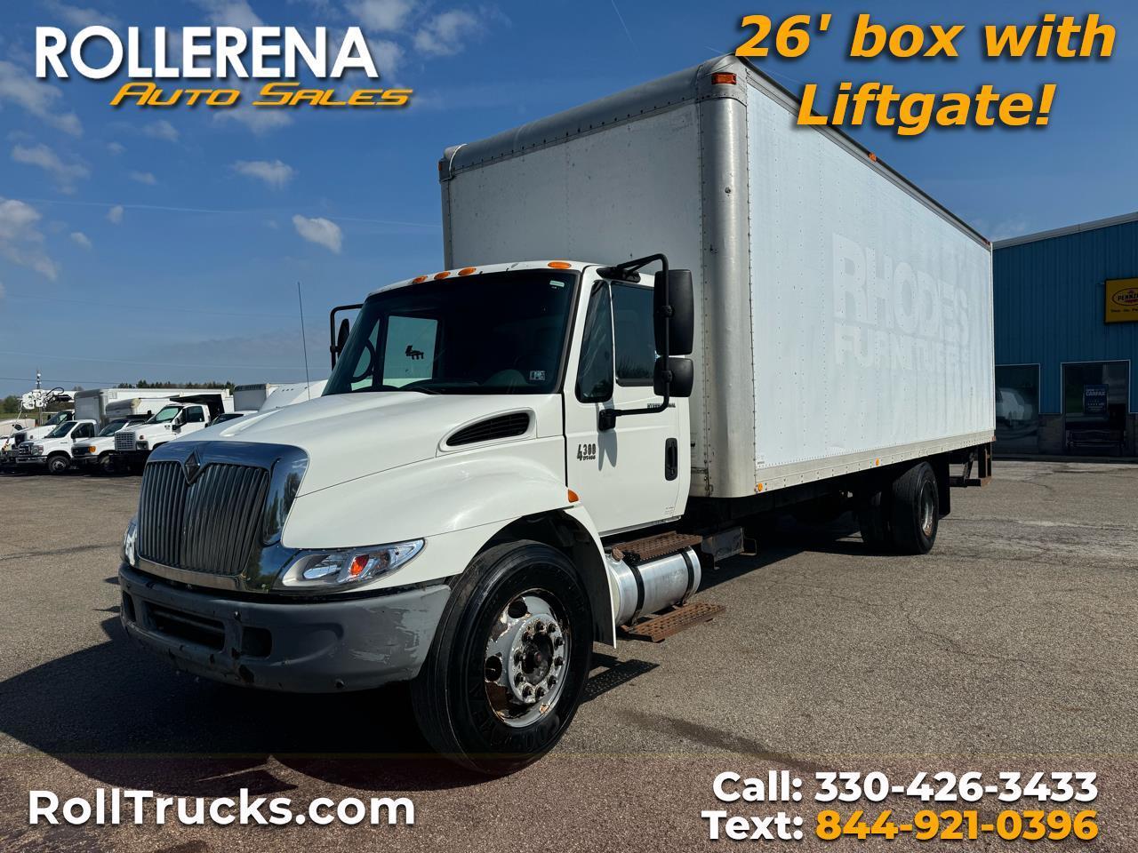 2003 International 4300 Box Truck