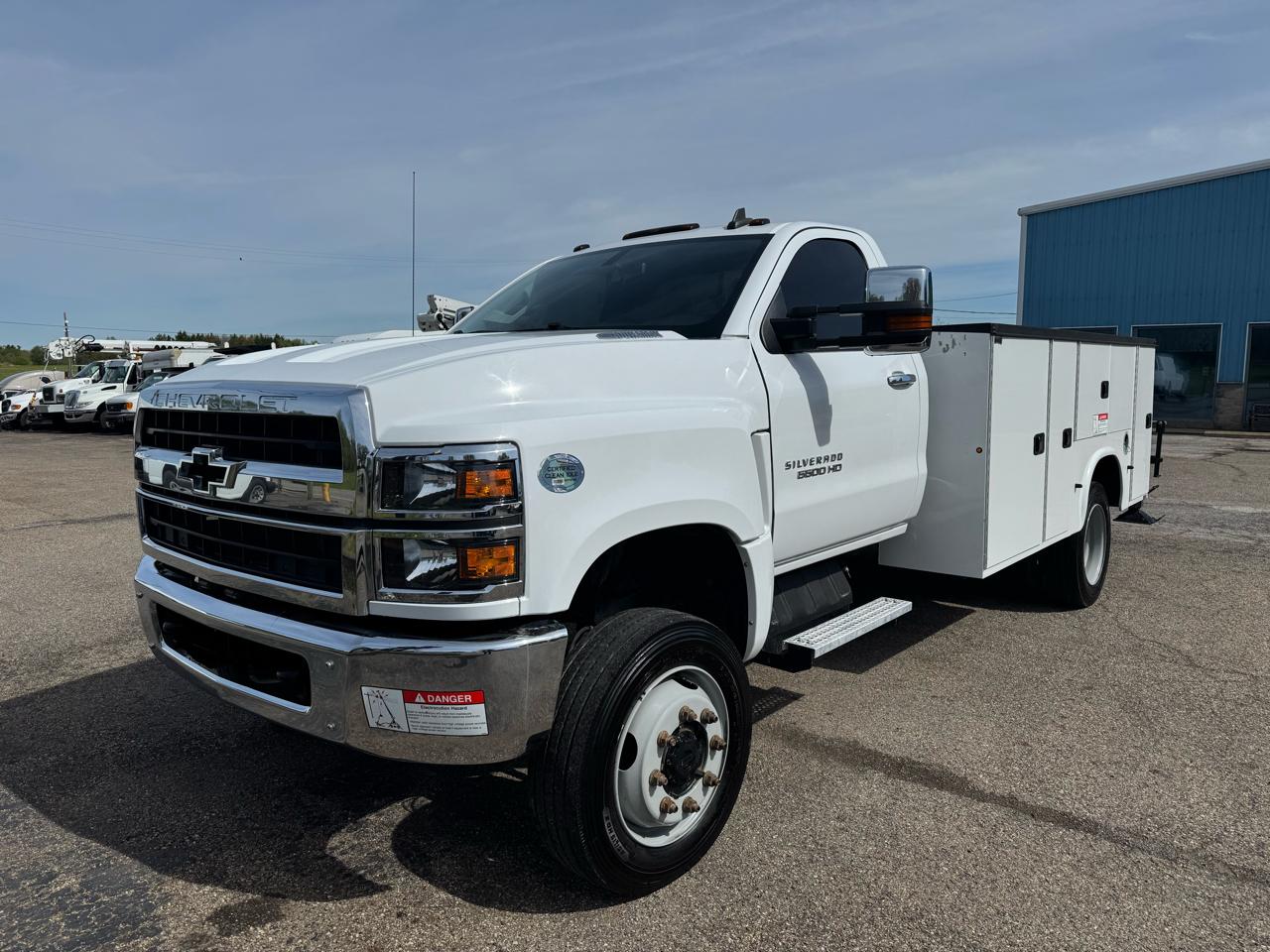 Chevrolet Silverado MD 4WD Reg Cab Work Truck 2022