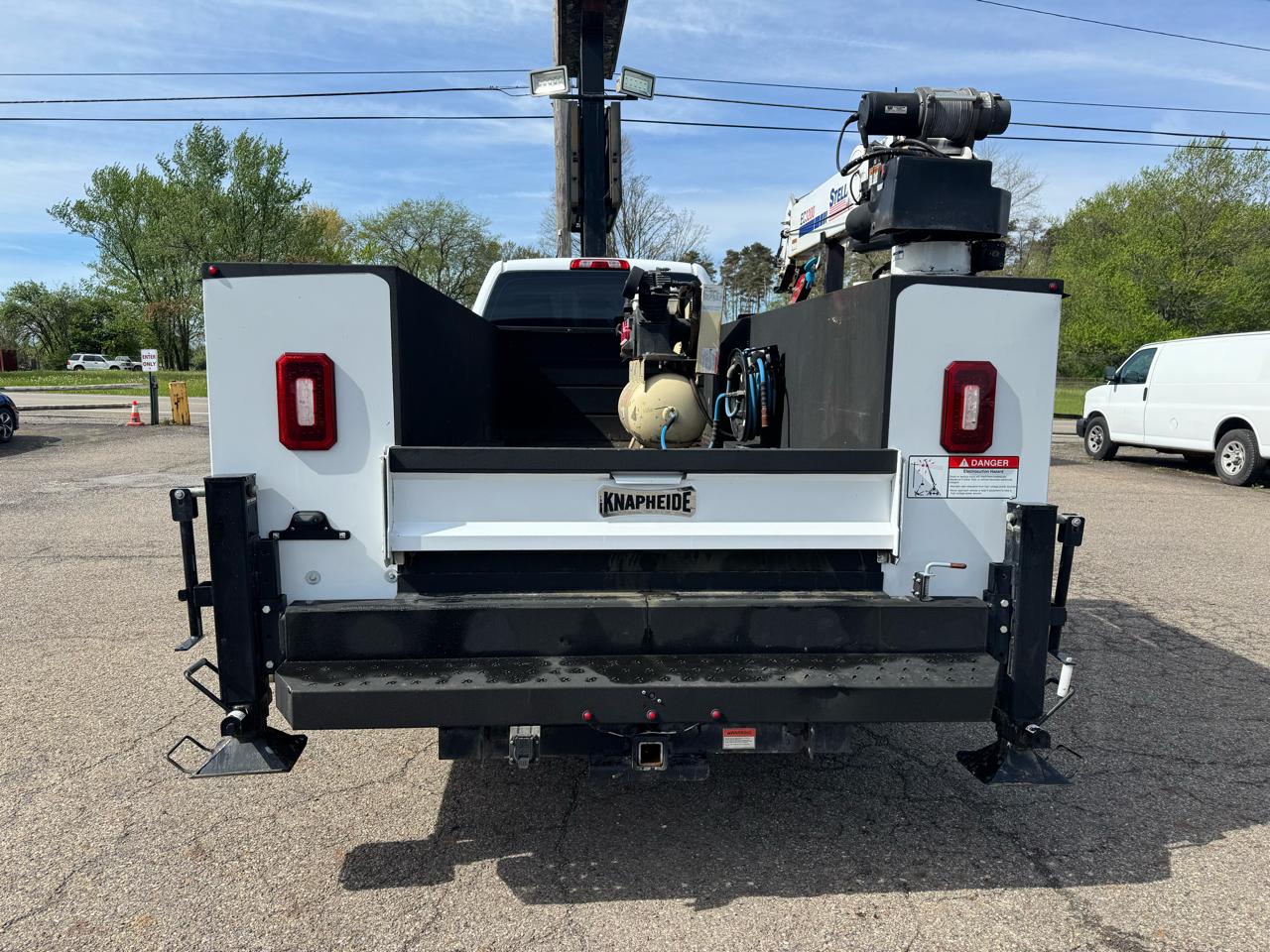 Chevrolet Silverado MD 4WD Reg Cab Work Truck 2022