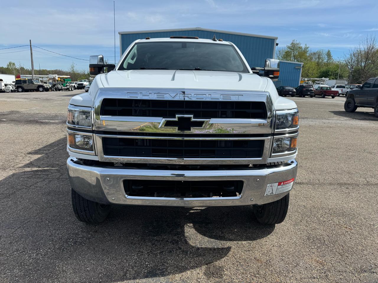 Chevrolet Silverado MD 4WD Reg Cab Work Truck 2022